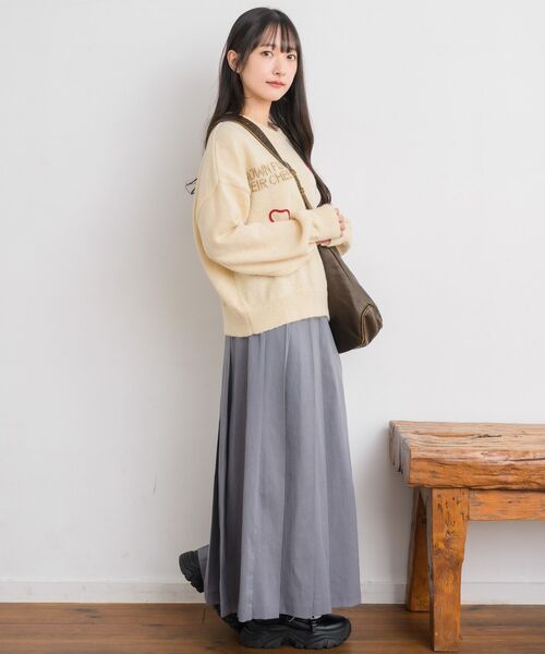 RETRO GIRL(レトロガール)の「3D刺繍ニット(ニット/セーター・レディース・ダークグリーン/ブラウン/ナチュラル・FREE)」の16枚目の写真