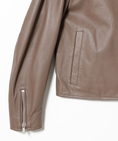 Demi-Luxe BEAMS(デミルクス ビームス)の「マット シープスキン ノーカラー ライダース ブルゾン(ライダースジャケット・レディース・ブラック/ブラウン系その他4・38/40)」の19枚目の写真