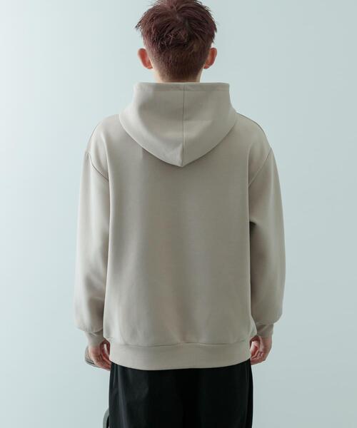 ITEMS URBANRESEARCH（アイテムズ アーバンリサーチ）の「ストレッチダンボール プルオーバーパーカー（パーカー・メンズ・ブラック/ブラウン/イエロー/ベージュ・LARGE/MEDIUM）」の7枚目の写真