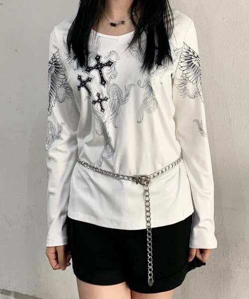 lilful（リルフル）の「クロスモチーフプリントロンT（Tシャツ/カットソー・レディース・ベージュ/ホワイト・M/L）」の8枚目の写真