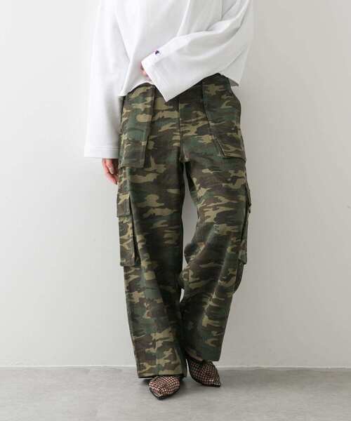 SENSE OF PLACE by URBAN RESEARCH（センスオブプレイスバイアーバンリサーチ）の「コクーンカーゴパンツ（その他パンツ・レディース・アイボリー/カモフラージュ/ネイビー・SMALL/MEDIUM）」の3枚目の写真