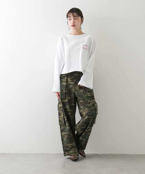 SENSE OF PLACE by URBAN RESEARCH（センスオブプレイスバイアーバンリサーチ）の「コクーンカーゴパンツ（その他パンツ・レディース・アイボリー/カモフラージュ/ネイビー・SMALL/MEDIUM）」の5枚目の写真