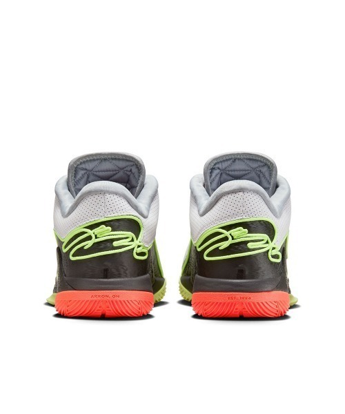 NIKE LeBron XXII Crown Jewel EP（ナイキ LeBron XXII クラウンジュエル EP）
