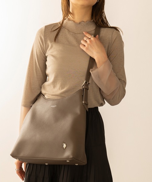 U.S. POLO ASSN.（ユーエスポロアッスン）の「【U.S. POLO ASSN.】≪別注≫2wayワンショルダートートバッグ ショルダーバッグ（トートバッグ・レディース・ブラック/グレイッシュベージュ/ライトグレー・FREE）」の18枚目の写真