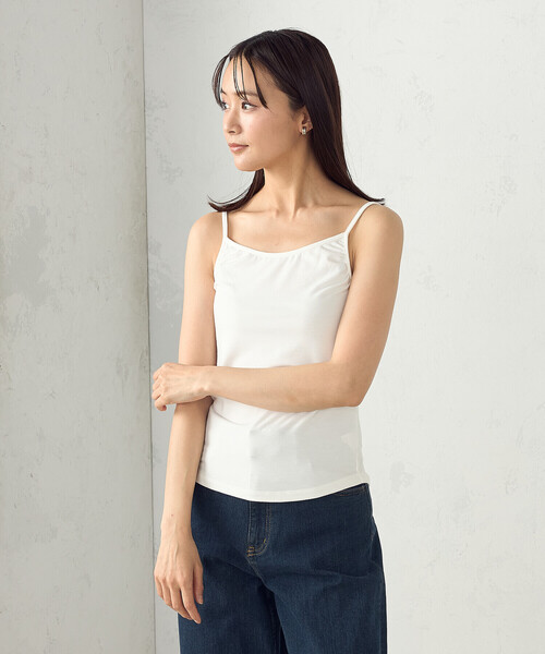 COMME CA ISM(コムサイズム)の「ベーシックキャミソール(シアバター加工)(キャミソール・レディース・ブラック/ホワイト/ライトグレー・MEDIUM/LARGE)」の4枚目の写真