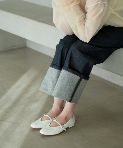 AcureZ（アキュアーズ）の「メリージェーンパンプス「母趾にやさしい美パンプス」（パンプス・レディース・ネイビー/ゴールド/ブラック/アイボリー・22.5cm/23.5cm/24.5cm/23.0cm/24.0cm/25.0cm/22.0cm）」の10枚目の写真