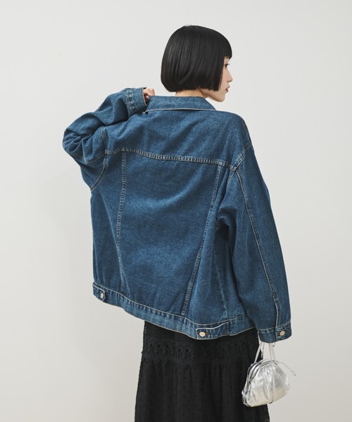 Shelly island（シェリーアイランド）の「ビッグシルエットデニムジャケット（デニムジャケット・レディース・ブルー・FREE）」の9枚目の写真