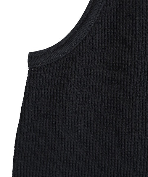 marka（マーカ）の「marka / マーカ：別注 WAFFLE TANK TOP - plain-：M25E-07CS02A[COR]（Tシャツ/カットソー・メンズ・ブラック・2(M)/1(S)）」の3枚目の写真