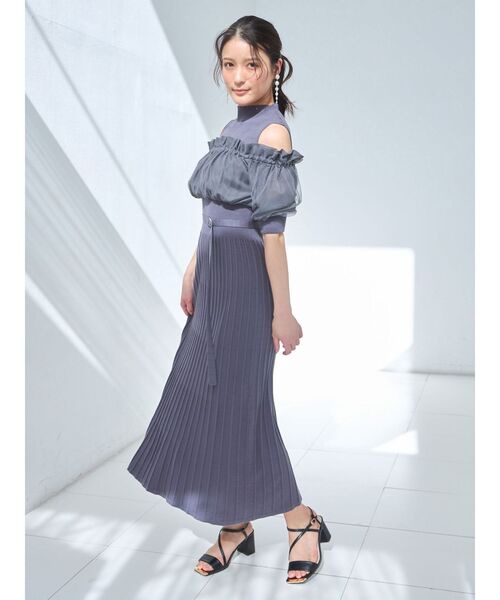 MERCURYDUO(マーキュリーデュオ)の「異素材ドッキングオフショルニットハーフスリーブワンピース(ワンピース・レディース・ベージュ/ラベンダー/グレー/アイボリー・SMALL/MEDIUM)」の8枚目の写真
