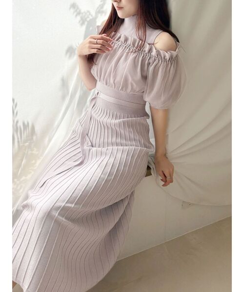 MERCURYDUO(マーキュリーデュオ)の「異素材ドッキングオフショルニットハーフスリーブワンピース(ワンピース・レディース・ベージュ/ラベンダー/グレー/アイボリー・SMALL/MEDIUM)」の20枚目の写真
