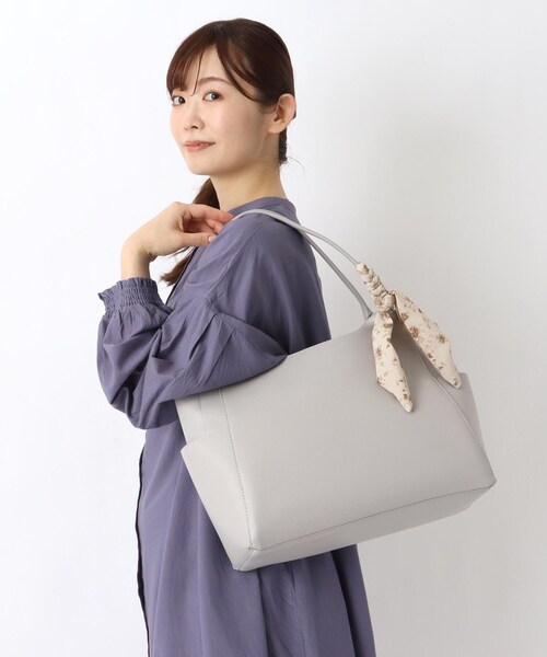 セール】SE 美収納スカーフ付き 合皮A4トート（トートバッグ