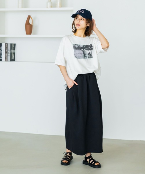 studio CLIP(スタディオクリップ)の「ダンボールコクーンスカート(スカート・レディース・ブラック/グレー・FREE)」の6枚目の写真