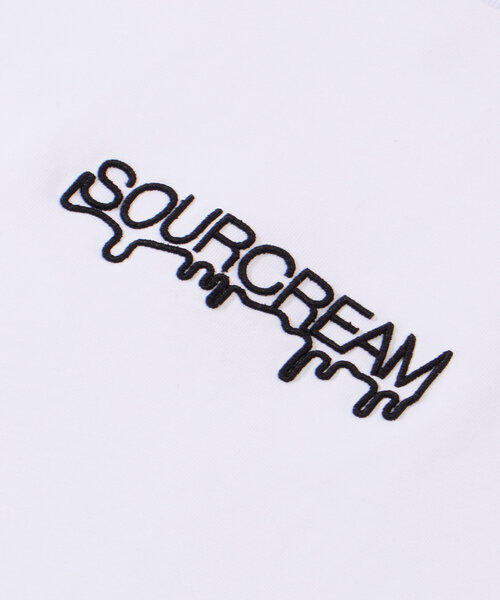 Sourcream(サワークリーム)の「2サイズ【Sourcreama/サワークリーム】3D刺繍ロゴTEE(Tシャツ/カットソー・レディース・ボルドー/ブラック/ブラウン/ホワイト/カーキ・MEDIUM/LARGE)」の15枚目の写真