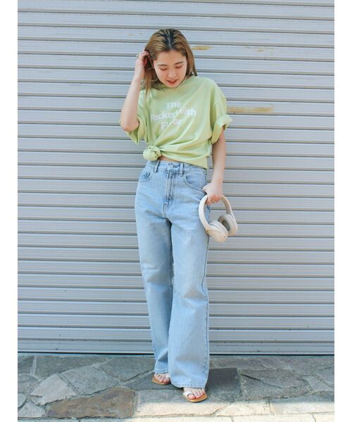 Ungrid(アングリッド)の「【WEB限定】マルチロゴTee(Tシャツ/カットソー・レディース・グリーン系その他/ブラウン/オフホワイト・FREE)」の9枚目の写真