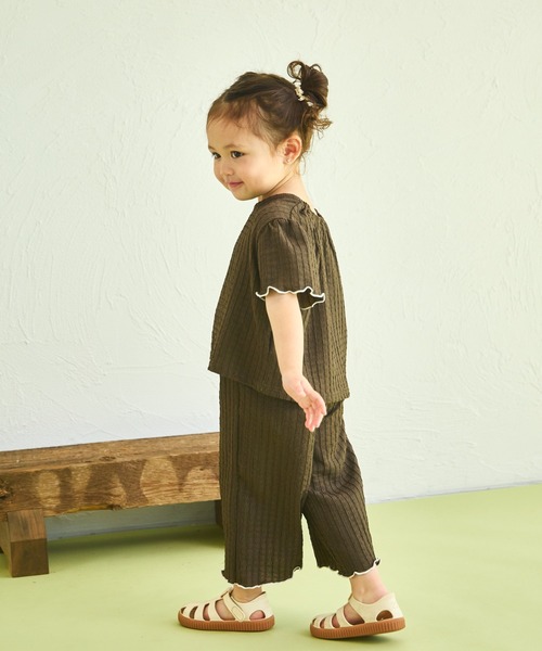 sea and shells by pairmanon(シーアンドシェルズバイペアマノン)の「【sea and shells by pairmanon】シボ素材 メロー プルオーバー(その他ベビーウェア・キッズ・ベージュ/グリーン系その他/ブラウン・80/100/110/90)」の4枚目の写真