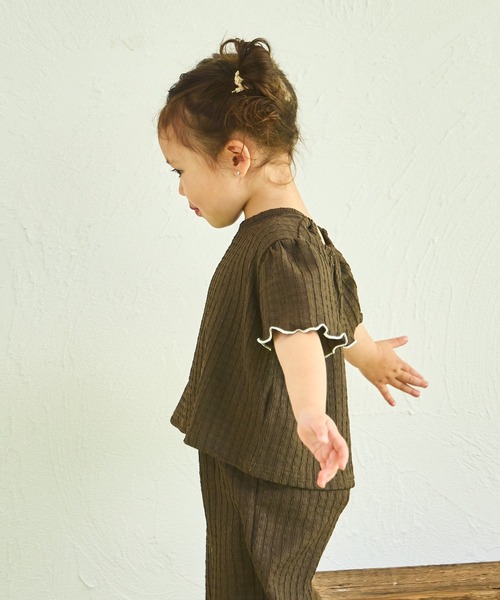 sea and shells by pairmanon(シーアンドシェルズバイペアマノン)の「【sea and shells by pairmanon】シボ素材 メロー プルオーバー(その他ベビーウェア・キッズ・ベージュ/グリーン系その他/ブラウン・80/100/110/90)」の7枚目の写真