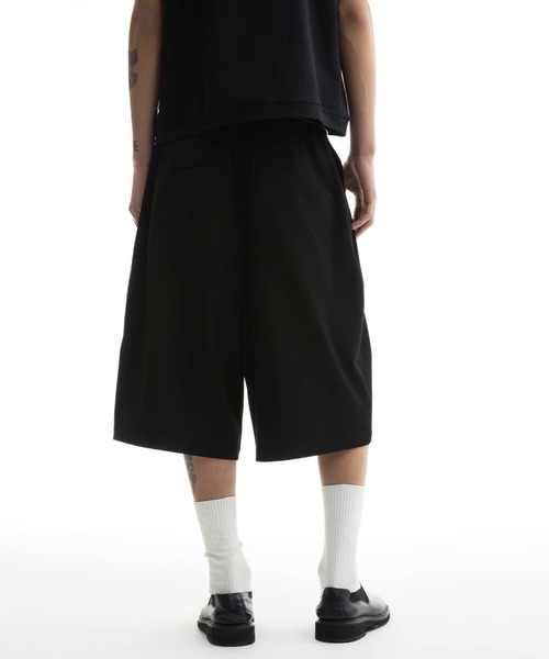 【70％OFF】 セール】ワイドハーフパンツ タック入り ユニセックス パンツ