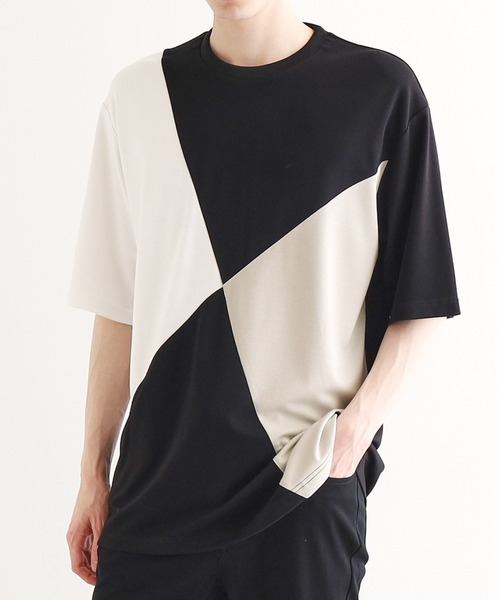 tk.TAKEO KIKUCHI(ティーケータケオキクチ)の「◆【UV、接触冷感】ナナメ切替アソートTシャツ(Tシャツ/カットソー・メンズ・グレー系3/ブラック系4/ホワイト系5/ホワイト系4・02/03/04/01)」の3枚目の写真