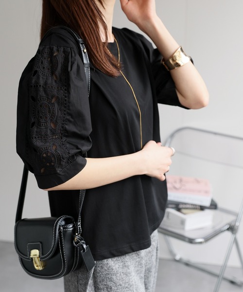 CREARE -LINO-(クレアーレリノ)の「〈レディース商品〉カットワーク刺しゅうドッキングTシャツ(Tシャツ/カットソー・レディース・ブラック/ホワイト・FREE)」の13枚目の写真