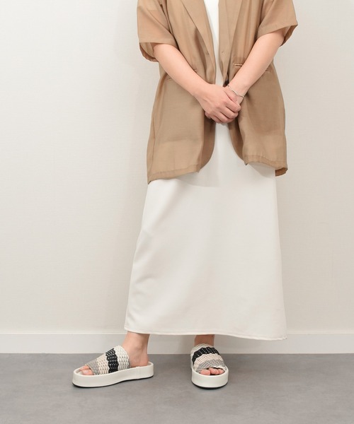 JVAM（ジェーヴィエーエム）の「【JVAM】ウーブンレザー厚底ミュールサンダル(E52126)（サンダル・レディース・ブラック/ホワイト/ブラウン・35/36/37/39/38）」の11枚目の写真