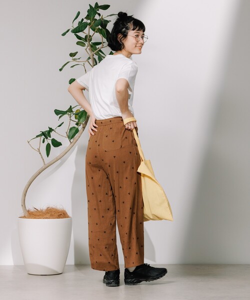 【Toteme】プリーツ入りストレートビスコースパンツ セール】ストライプレースパンツ/イージーパンツ（その他パンツ