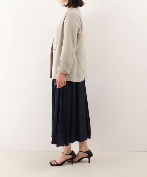 NOLLEY'S LIGHT（ノーリーズライト）の「《セットアップ対応》UVカットライトツイル ノーカラージャケット（ノーカラージャケット・レディース・ブラック/ベージュ/ネイビー・36/38）」の11枚目の写真