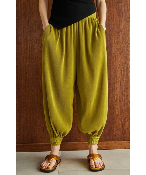 パンツ OMMO PLEATS ALADDIN PT PLEATS ALADDIN PT（スラックス）｜OMMO（オーエムエムオー）の
