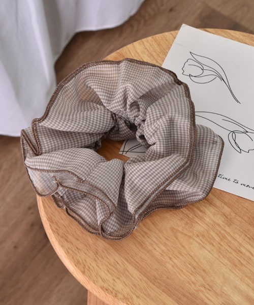 VIBGYOR Women（ヴィブジョー　ウィメン）の「【urge select】ギンガムチェック ボリュームシュシュ【7色展開】（シュシュ・レディース・ベビーピンク/グリーン/ブルー/パープル/オレンジ/ピンク/ブラウン・FREE）」の20枚目の写真