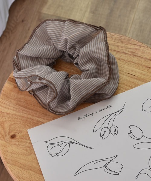 VIBGYOR Women（ヴィブジョー　ウィメン）の「【urge select】ギンガムチェック ボリュームシュシュ【7色展開】（シュシュ・レディース・ベビーピンク/グリーン/ブルー/パープル/オレンジ/ピンク/ブラウン・FREE）」の19枚目の写真