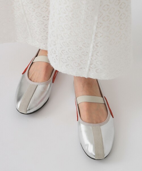 Ray BEAMS（レイビームス）の「【別注】Anniel / スエード スニーカー（スニーカー・レディース・シルバー/ブラック・36/39/38/37）」の5枚目の写真