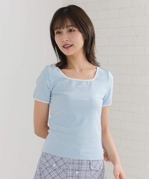 REDYAZEL(レディアゼル)の「リボンエンブロイダリーパイピングTシャツ(Tシャツ/カットソー・レディース・ブラック/サックスブルー/オフホワイト・FREE)」の18枚目の写真