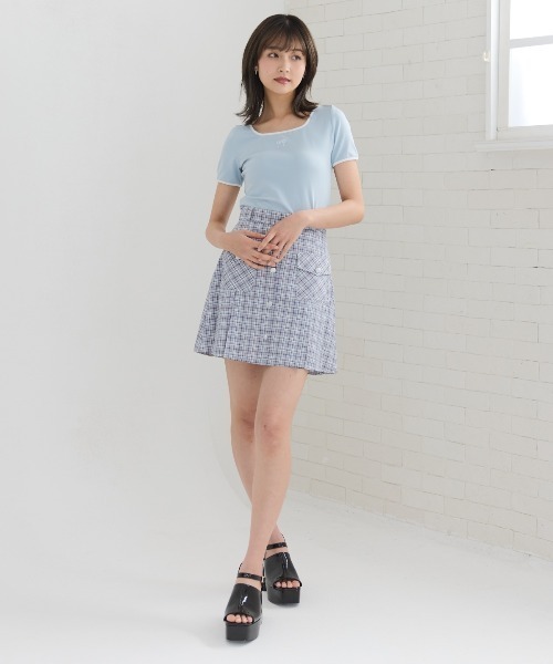REDYAZEL(レディアゼル)の「リボンエンブロイダリーパイピングTシャツ(Tシャツ/カットソー・レディース・ブラック/サックスブルー/オフホワイト・FREE)」の8枚目の写真