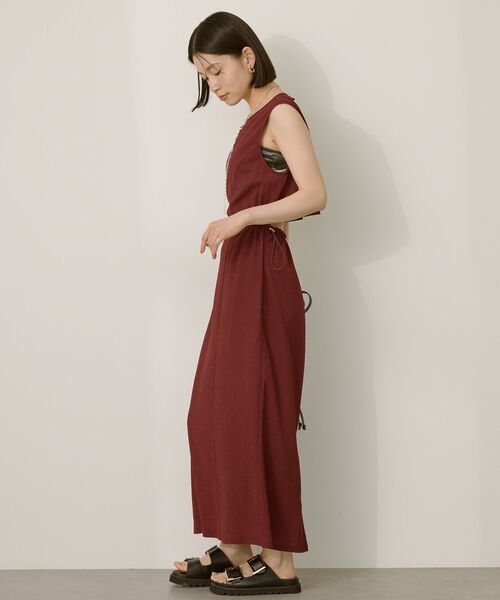 AMERICAN HOLIC（アメリカンホリック）の「バックホールドロストIラインワンピース（ワンピース・レディース・ブラック/カーキ/ワインレッド/ベージュ・L/M）」の4枚目の写真