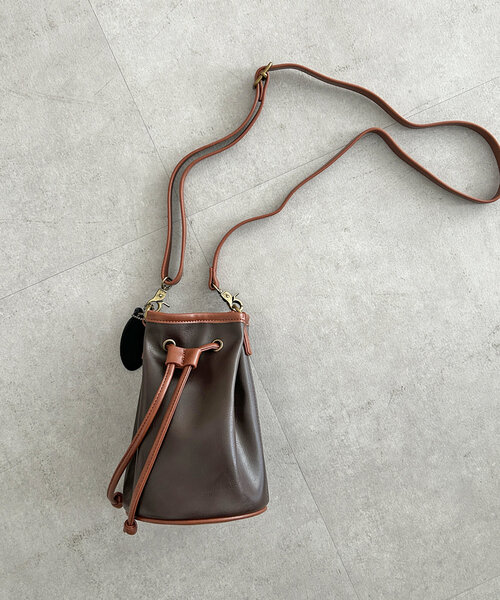 CPCM（シーピーシーエム）の「PU巾着ショルダーバッグ（ショルダーバッグ・メンズ・ブラウン/キャメル/ブラック・FREE）」の12枚目の写真