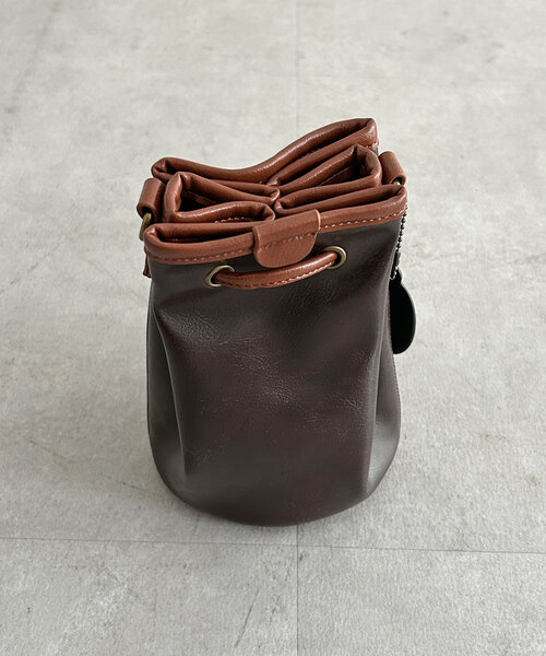 CPCM（シーピーシーエム）の「PU巾着ショルダーバッグ（ショルダーバッグ・メンズ・ブラウン/キャメル/ブラック・FREE）」の14枚目の写真