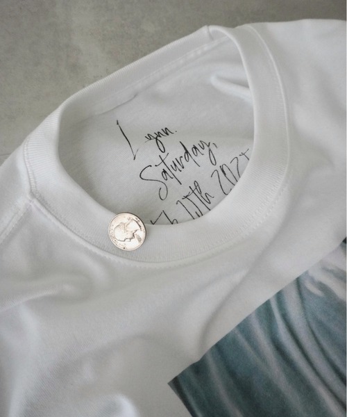 Lynn.（リン）の「THE HOLIDAY TEE（Tシャツ/カットソー・レディース・ホワイト・M/S）」の5枚目の写真