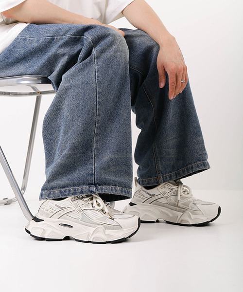 shoes365（シューズスリーシックスファイヴ）の「脚長ダッドスニーカー（スニーカー・メンズ・オフホワイト/ブラック/ホワイト・24.5cm/25.5cm/26.5cm/25.0cm/26.0cm/27.0cm）」の15枚目の写真