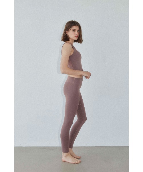 ALEXIA STAM（アリシアスタン）の「Wellness Long Leggings /UVカットロングレギンス（その他パンツ・レディース・チャコールグレー/ブラウン・S/M/L）」の2枚目の写真