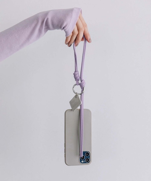 Beau're（ヴュレ）の「【BEAURE】B-25304　レザータッセルスマホストラップ（スマホグッズ・レディース・パープル/ライトグリーン/ブラック/アイボリー/キャメル・FREE）」の12枚目の写真