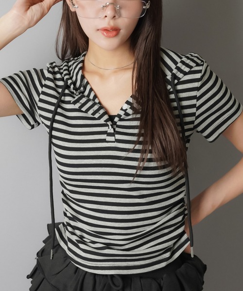 SPINNS（スピンズ）の「半袖パーカーカットソー/ボーダー/ヘンリーネック/ウィッシュコア（Tシャツ/カットソー・レディース・ブラック/チャコールグレー×ブラック/グレー・ONESIZE）」の3枚目の写真