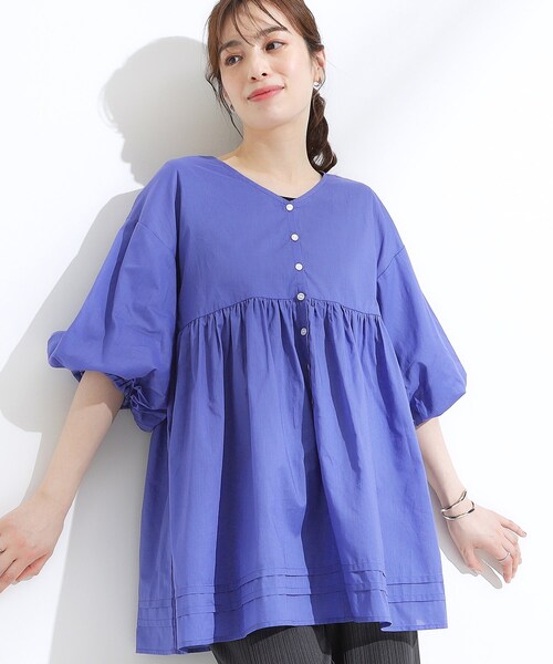 SHOO・LA・RUE(シューラルー)の「【S-LL】一枚で着映え バルーンスリーブブラウス(シャツ/ブラウス・レディース・オレンジ/ブラック/ブルー系その他・01/03/04/02)」の2枚目の写真