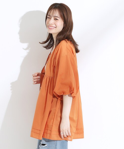 SHOO・LA・RUE(シューラルー)の「【S-LL】一枚で着映え バルーンスリーブブラウス(シャツ/ブラウス・レディース・オレンジ/ブラック/ブルー系その他・01/03/04/02)」の13枚目の写真