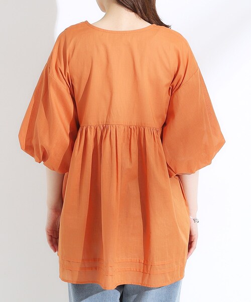 SHOO・LA・RUE(シューラルー)の「【S-LL】一枚で着映え バルーンスリーブブラウス(シャツ/ブラウス・レディース・オレンジ/ブラック/ブルー系その他・01/03/04/02)」の18枚目の写真