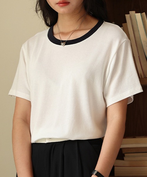 DAY CLOSET(デイ クローゼット)の「【通気性・吸湿性あり】半袖 バイカラー 配色 サマーニット Tシャツ レディース(Tシャツ/カットソー・レディース・グレー/ホワイト/ベージュ系その他/ネイビー/ベージュ・M/L)」の7枚目の写真