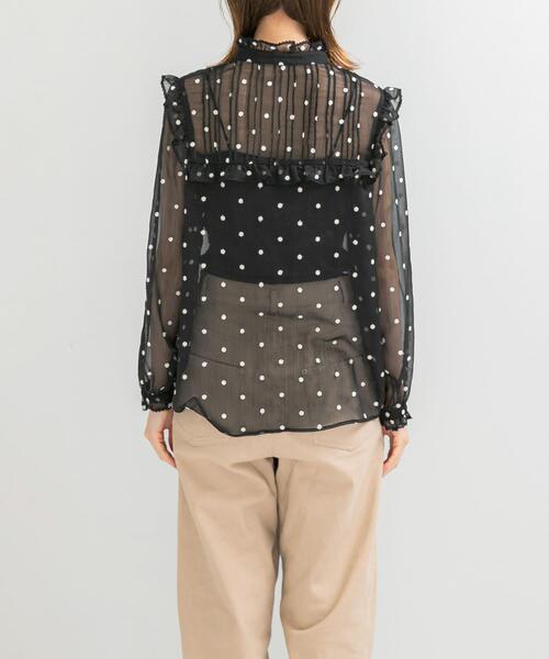 URBAN RESEARCH ROSSOフラワー刺繍フリルネックブラウス WEB限定』フラワー刺繍フリルネックブラウス（シャツ/ブラウス