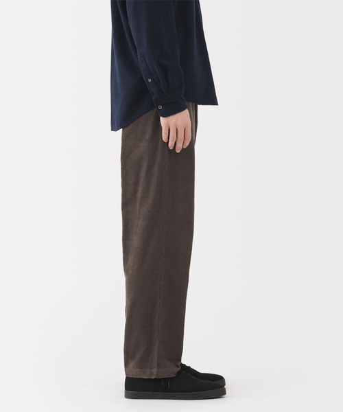 無印良品（ムジルシリョウヒン）の「紳士　コーデュロイイージーパンツ（その他パンツ・メンズ・ダークネイビー/ダークブラウン/ブラック/ブラウン系・S/M/L/XL）」の9枚目の写真