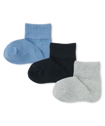 キッズ　足なり直角　ショート丈靴下（３足組）
