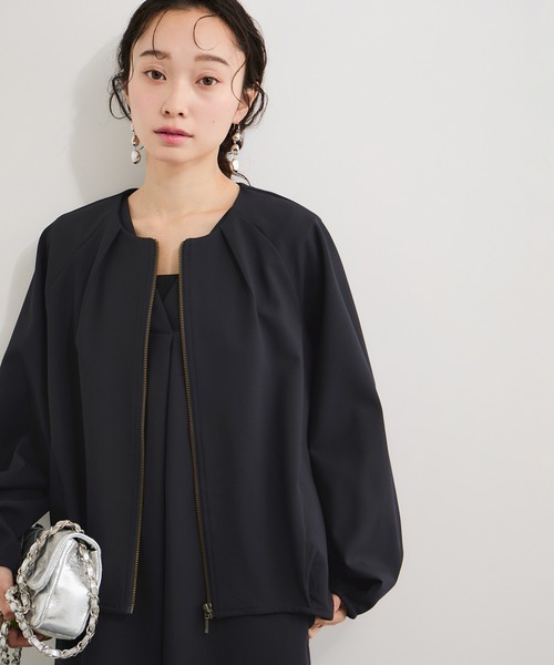 新品未使用　ROPÉ ゴールドボタンノーカラーブルゾン　定価41,800円 ROPÉ(ロペ) / ゴールドボタンノーカラーブルゾン (ジャケット