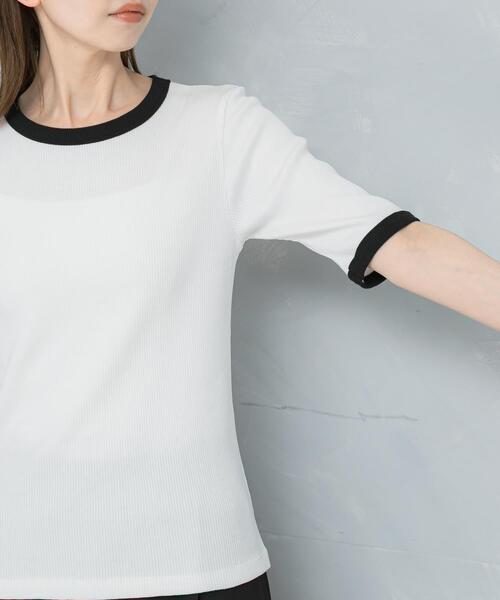 URBAN RESEARCH ROSSO WOMEN（アーバンリサーチ　ロッソ）の「バイカラーコンパクトリブTシャツ（Tシャツ/カットソー・レディース・ブラック/ベージュ/オフホワイト・FREE）」の13枚目の写真