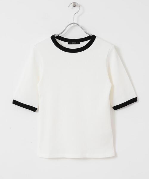 URBAN RESEARCH ROSSO WOMEN（アーバンリサーチ　ロッソ）の「バイカラーコンパクトリブTシャツ（Tシャツ/カットソー・レディース・ブラック/ベージュ/オフホワイト・FREE）」の16枚目の写真